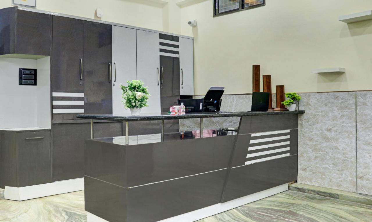 Itsy Hotels Cradle Regency รานจี ภายนอก รูปภาพ