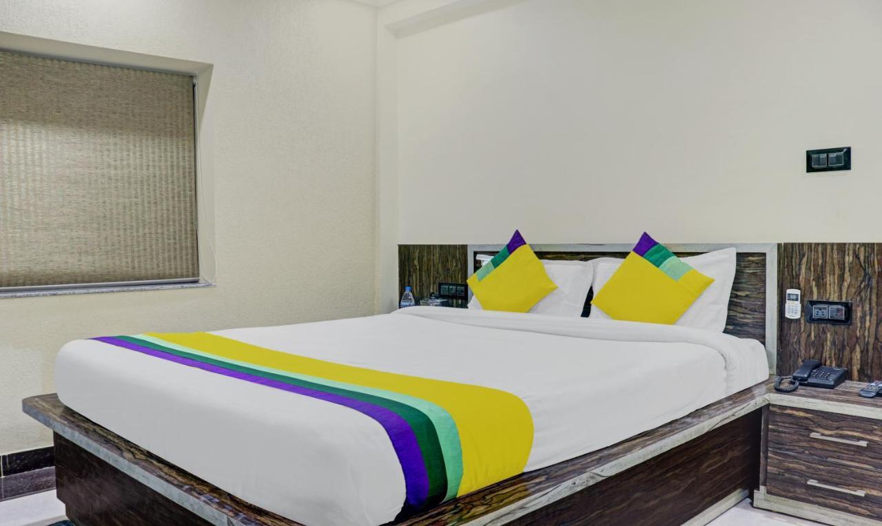 Itsy Hotels Cradle Regency รานจี ภายนอก รูปภาพ